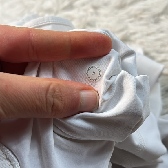 Lululemon Hotty Hot High-Rise Skirt *Long White - Picture 5 of 6